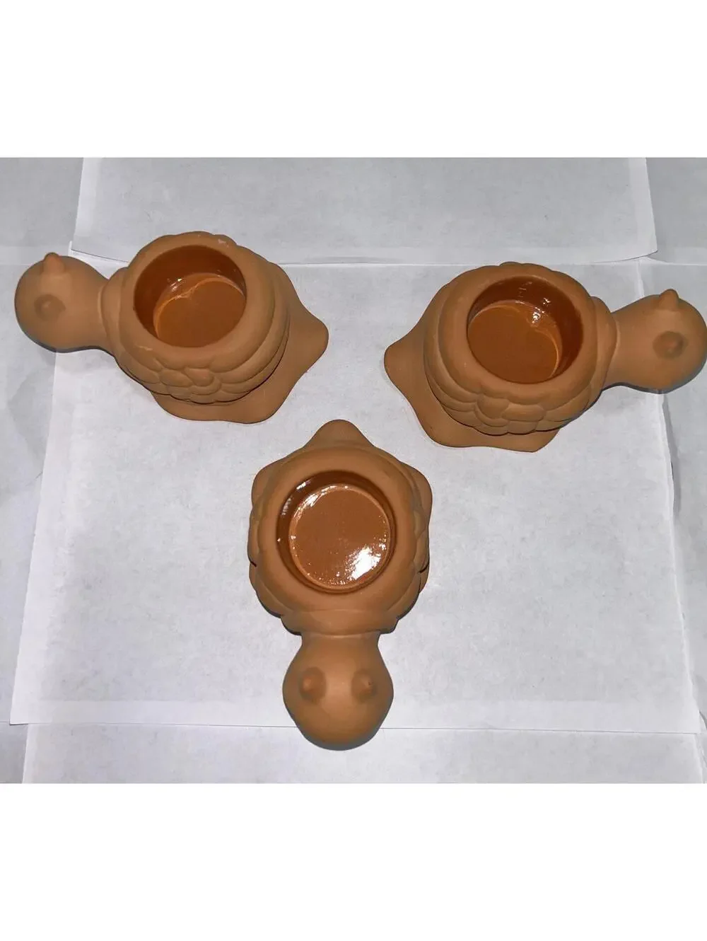 Partylite Terracotta Snail Tea Lite candle holder - set of three - Picture 3 of 4